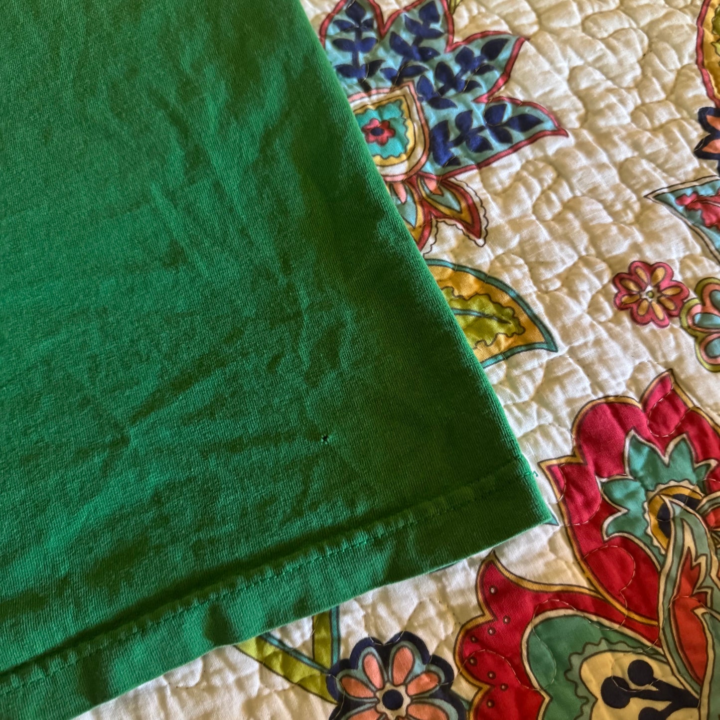 green off the shoulder sch graphic shirt (2XL)
