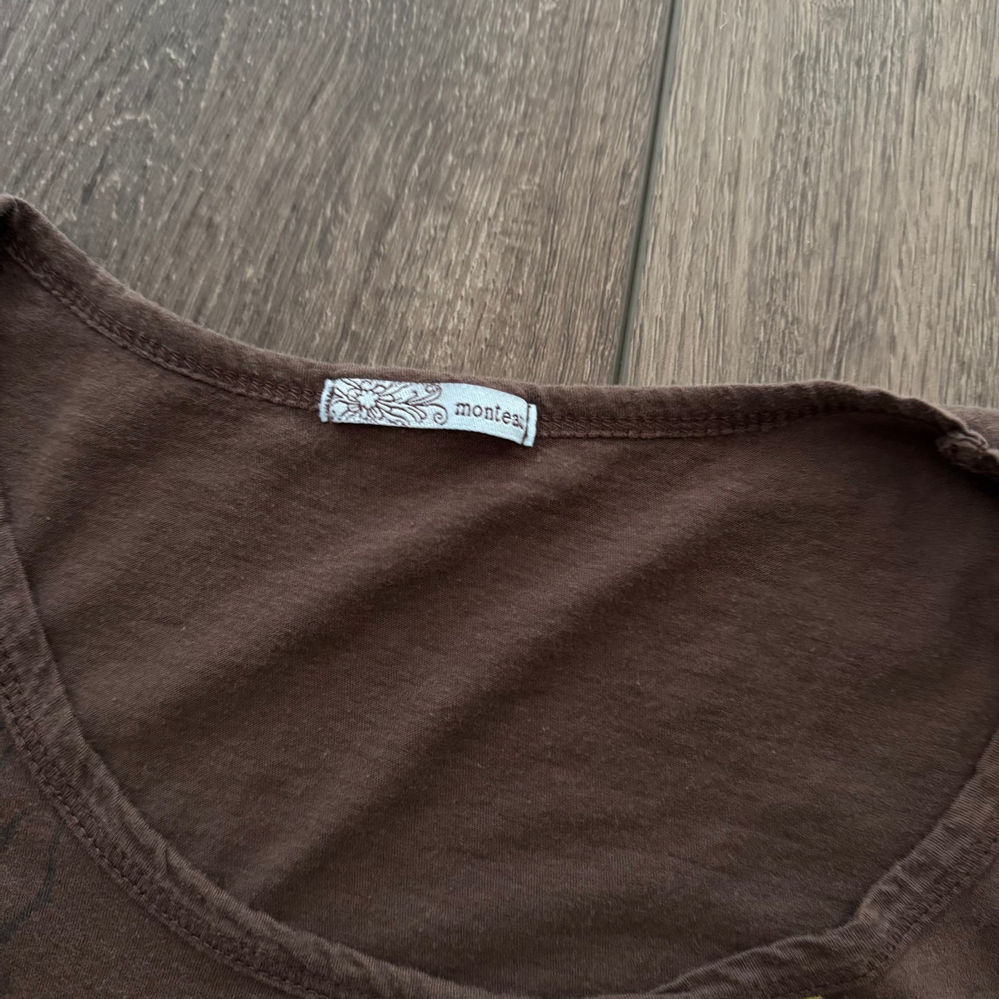Brown & Yellow ‘Monteau’ Feathers Y2K Graphic Shirt